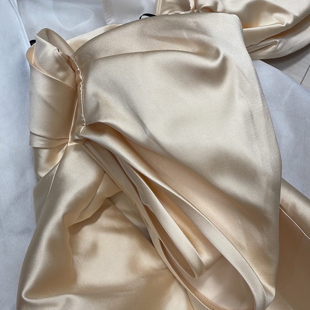 Solace London Elina Off-The-Shoulder Duchesse Satin Mini Dress - Picture 9 of 15